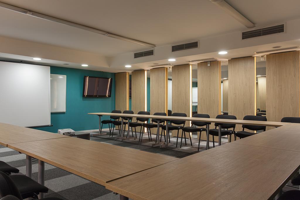 City Park Hotel Скоп'є Екстер'єр фото